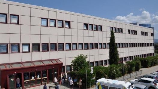 Sette mesi per l’ecografia «Ma non posso aspettare»