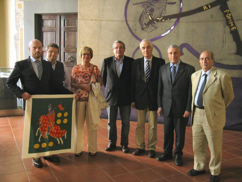 Un incontro nel 2011 in Provincia del Comitato provinciale area pratese con l'allora presidente Gestri