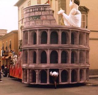 Un tuffo nel Carnevale che fu sul grande schermo dell’Astra