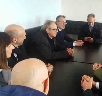 Allarme bomba Padoan rinuncia a visitare Prada