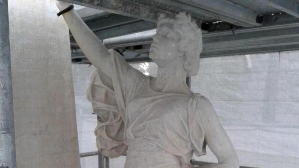 Al rush finale il restauro del monumento ai caduti