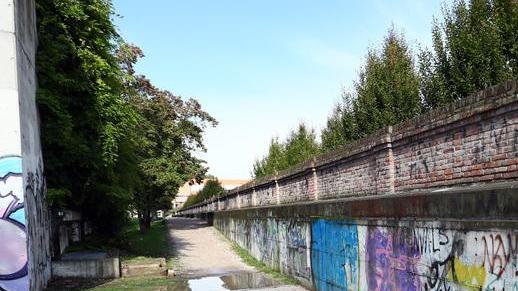 Pusher degli studenti spacciava fuori dal liceo Ariosto