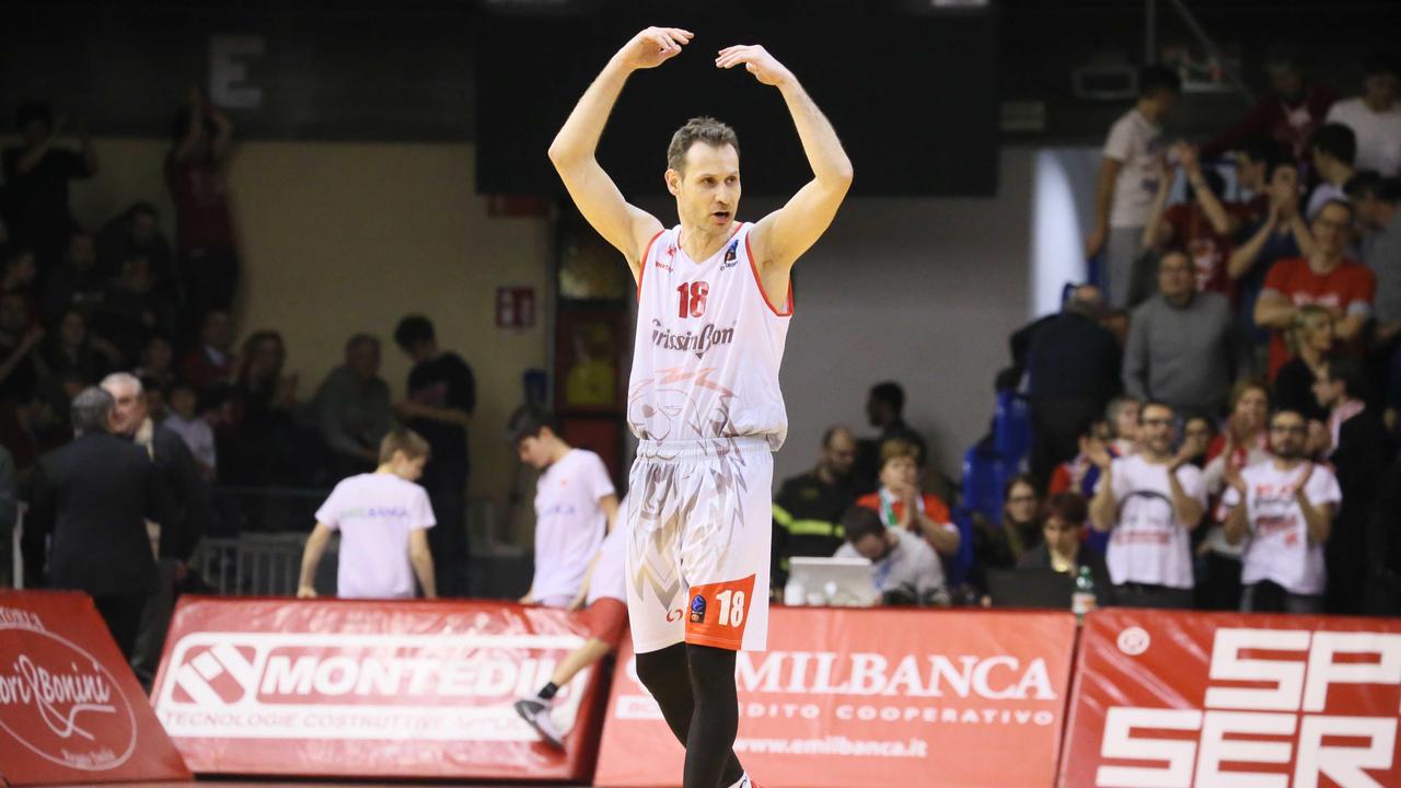 Basket Eurocup, Reggio Emilia affonda lo Zenit