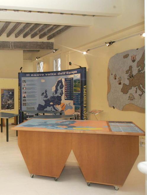Chiuso il centro “Europe Direct” 