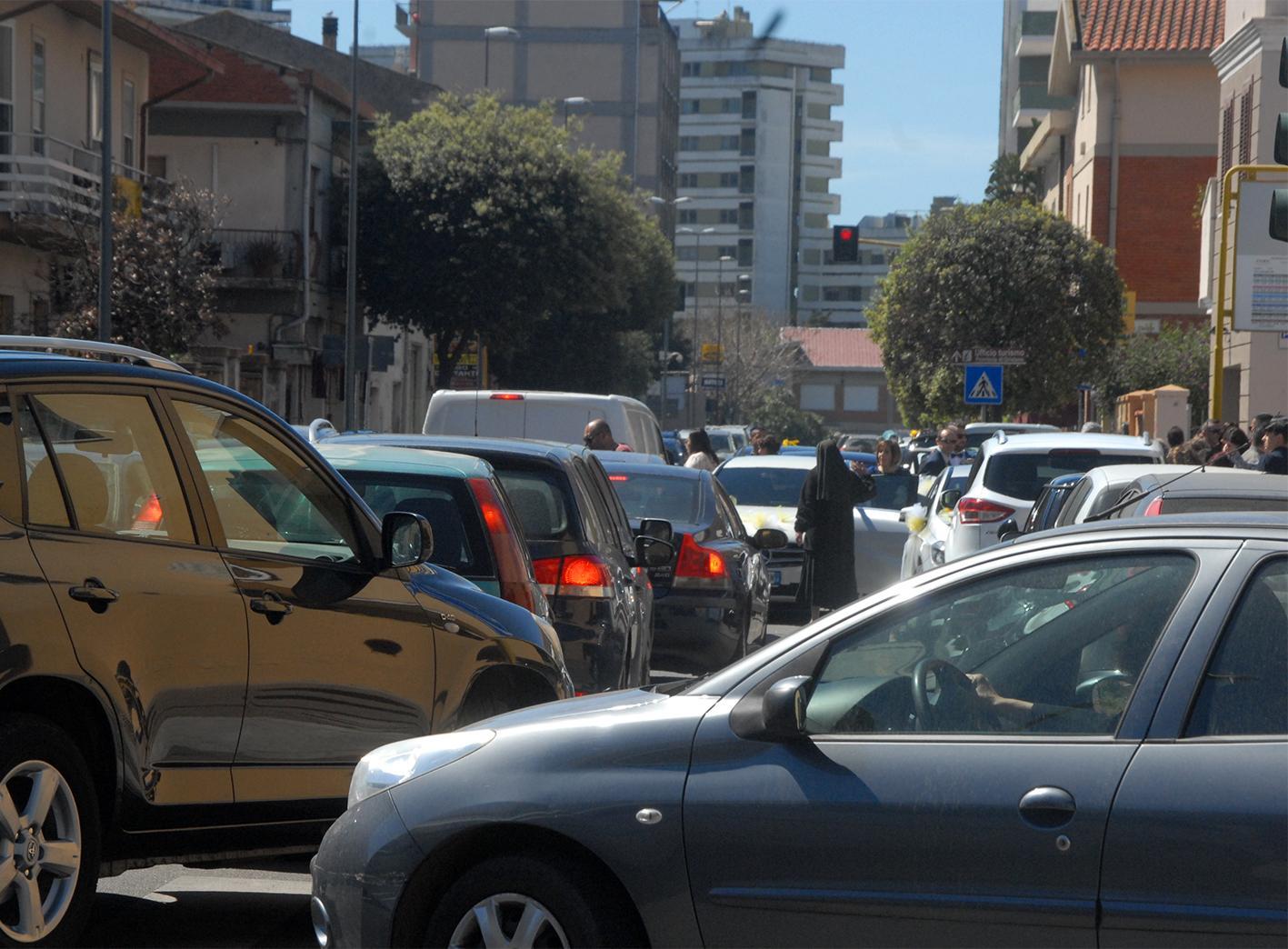 In Sardegna i neopatentati più anziani d'Italia 