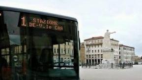 Diverbio sull’autobus controllore in ospedale e anche il passeggero