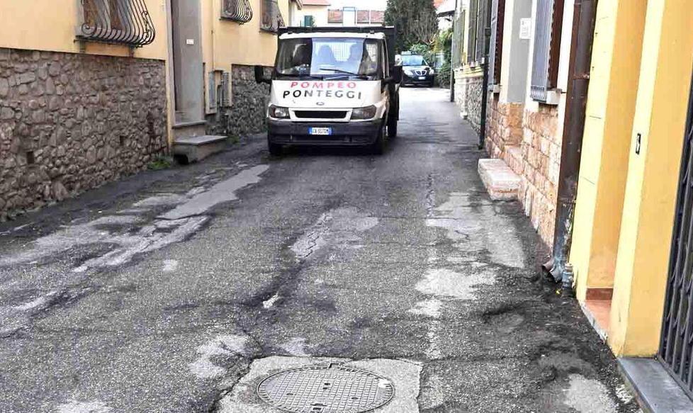 Cominciano oggi i lavori di riasfaltatura in Via Gora e Barbatole