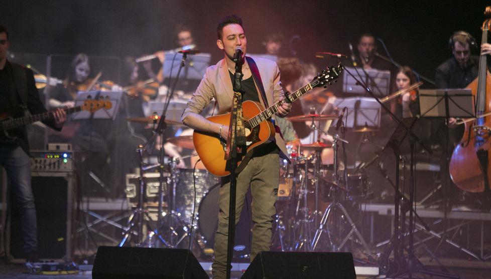 Happy Hour live per augurare a Liga buon compleanno