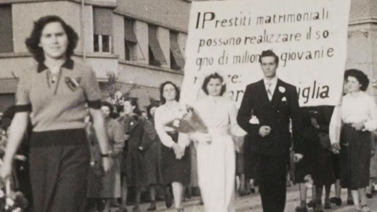 Modena 1948. La città pensa al suo futuro e aiuta i bambini di Napoli