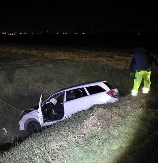 In coma per un pugno al campo nomadi 