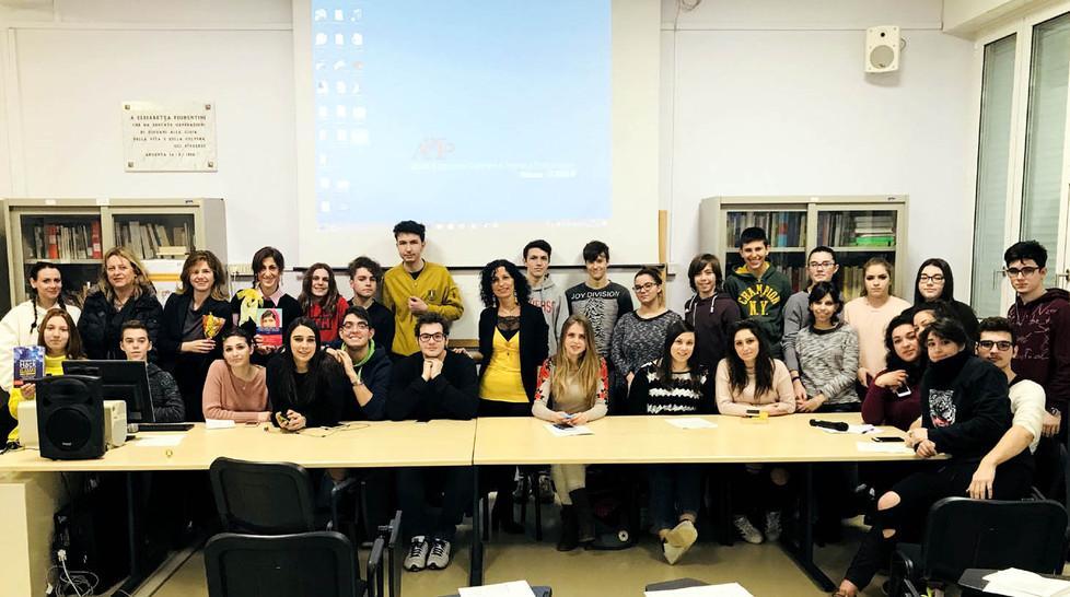 All’istituto superiore l’intolleranza e la violenza di oggi