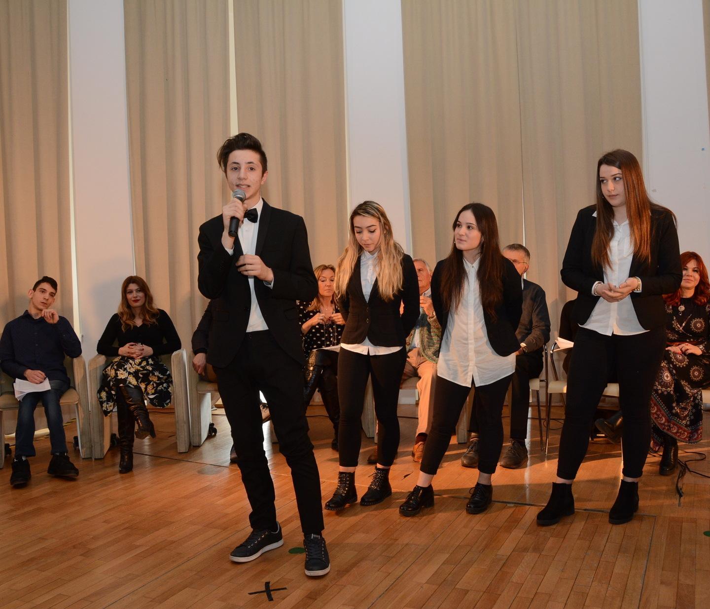 Scuole e Prospettiva Donna «Uniti contro la violenza» 