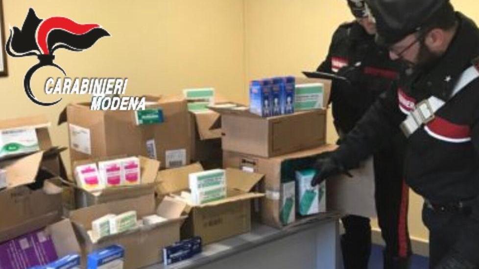 A Carpi una farmacia abusiva in casa con le ricette falsificate