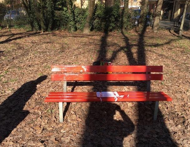 Villa Ombrosa Panchina rossa anti-violenze