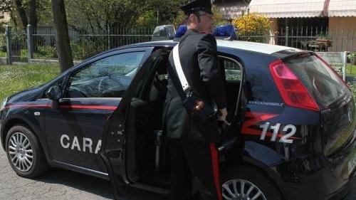 Rubano al market col coltello in borsa denunciate 2 donne