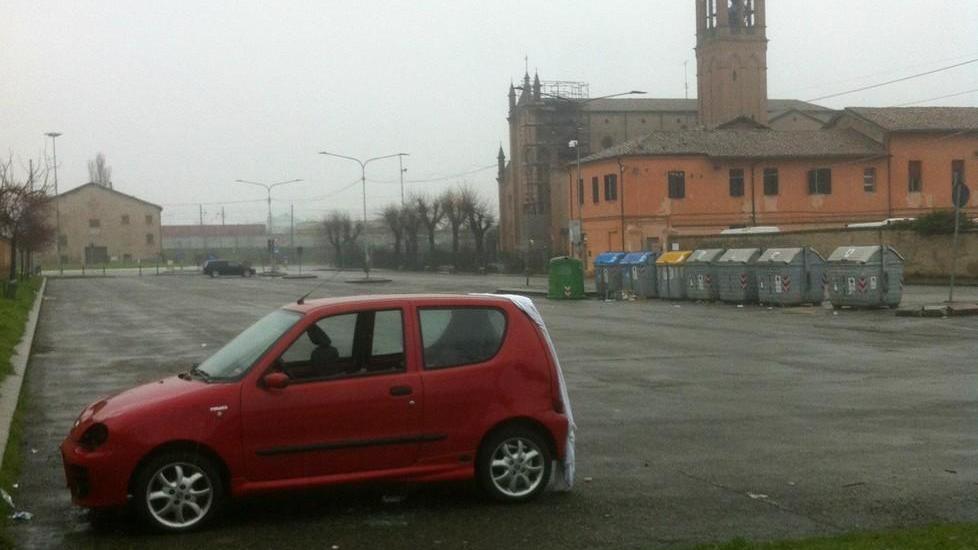 Modena, San Cataldo, il mistero dell’“auto di Vasco”