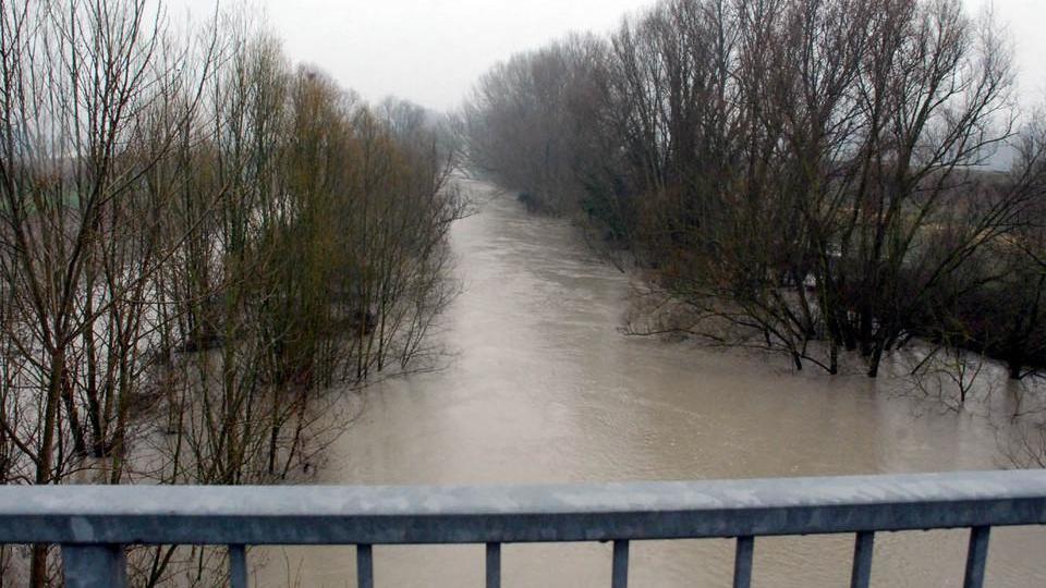 Occhi puntati sul Reno: arriva una nuova piena