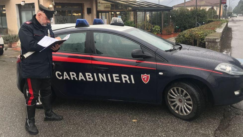 Lite tra clienti nel bar Due feriti all’ospedale ma nessuna denuncia