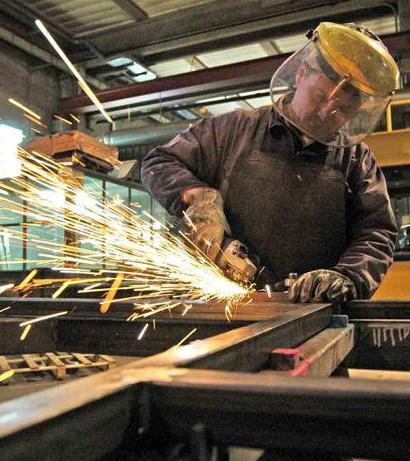 L’ondata dei “lavoricchi”: precarie 7 assunzioni su 8 