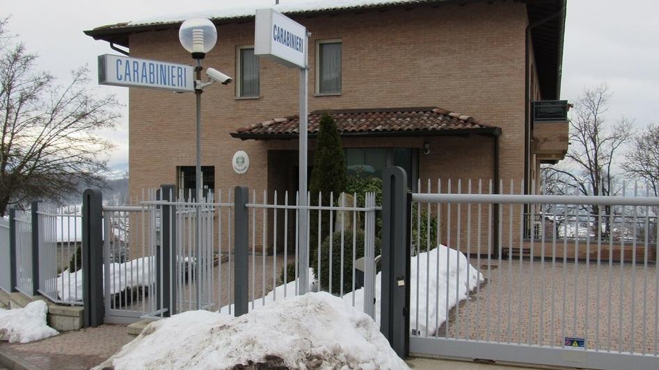 Studenti rubano un telefono al compagno dell’Alberghiera