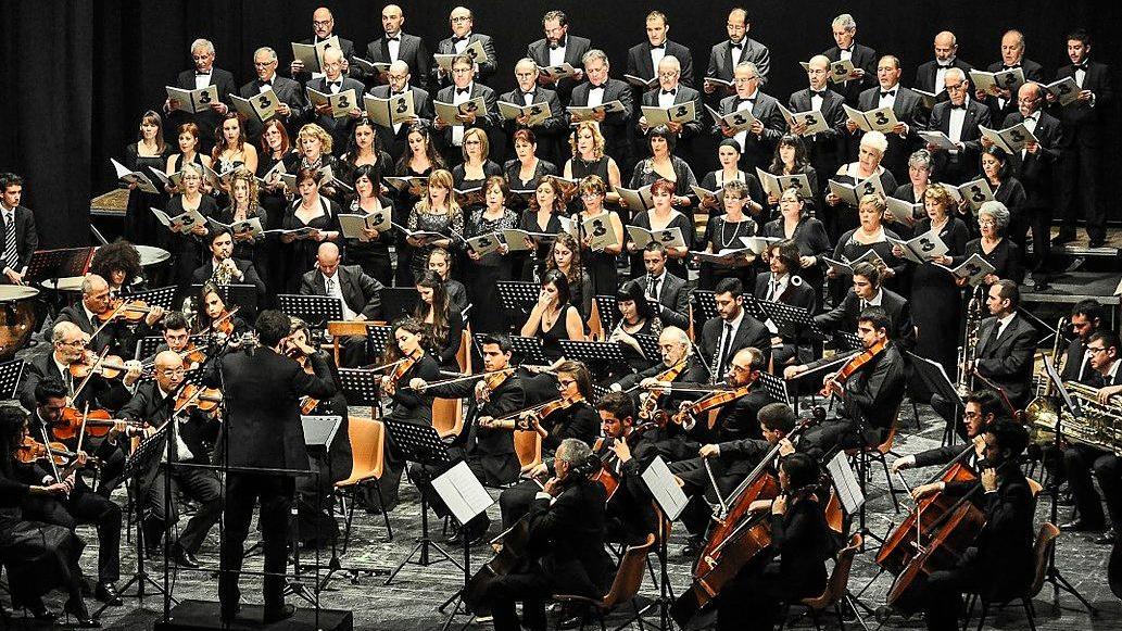 Michelangeli dirige l’Orchestra del Canepa