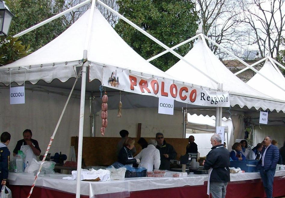 Roccaciocc rinviata a domenica prossima per maltempo