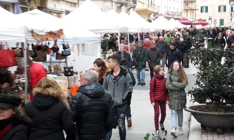 Falsa partenza per “Evocando”