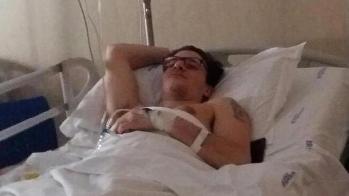 Giovane infermiere travolto da uno scooter, «Aiutatemi a trovare il pirata»