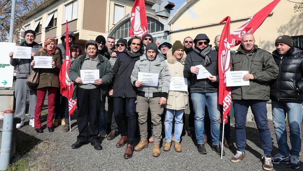 Albor, licenziati almeno 16 operai e intanto l’acquirente sparisce 