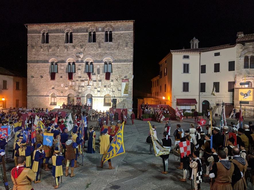 Balestro di maggio: il bando per il Palio 