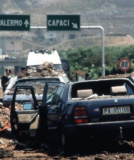 Falcone e Capaci, l’agente Corbo incontra i giovani 