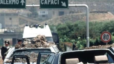 Falcone e Capaci, l’agente Corbo incontra i giovani