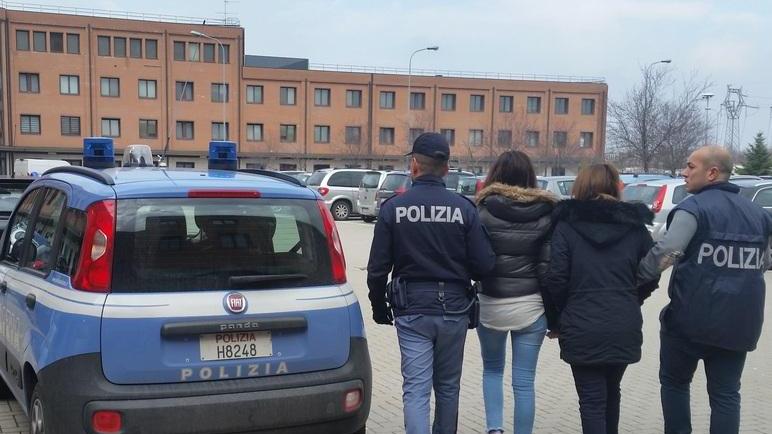 Borseggiano anziana: condannate