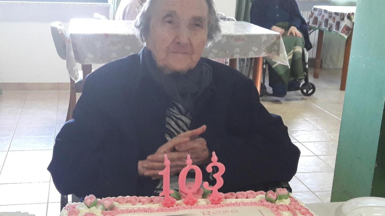 Chiaramonti in festa per i 103 anni di Zia Rosa Tedde 