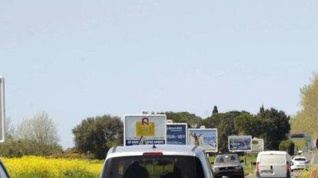 Pubblicità in strada Stop ai “furbetti” Cambiano le regole