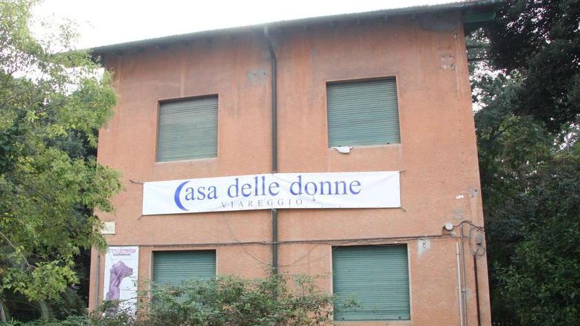Il sindaco: una nuova sede per la Casa delle donne