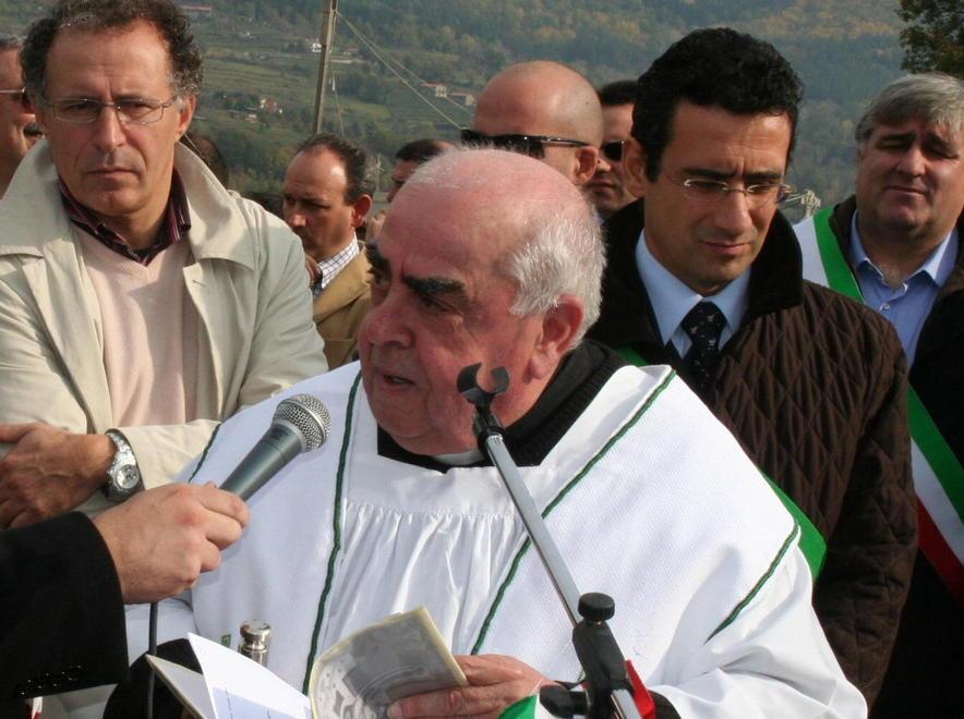 Lutto cittadino per don Giancarlo 
