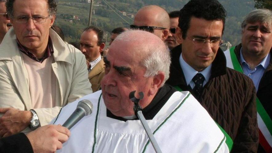 Lutto cittadino per don Giancarlo