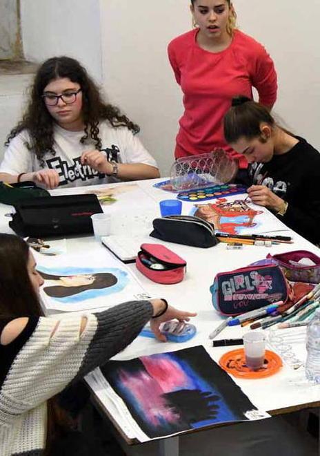 Concorso di disegno i ragazzi premiati in Accademia 