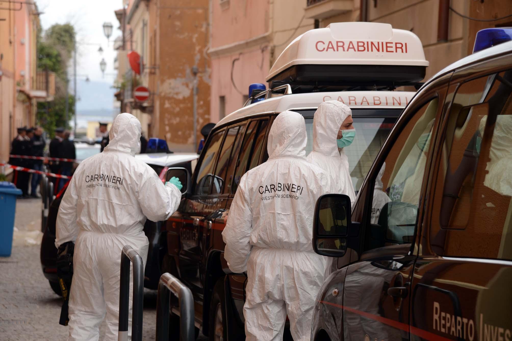 Giallo a Olbia: attesa per l'autopsia sulla donna caduta dalla stanza dell'albergo