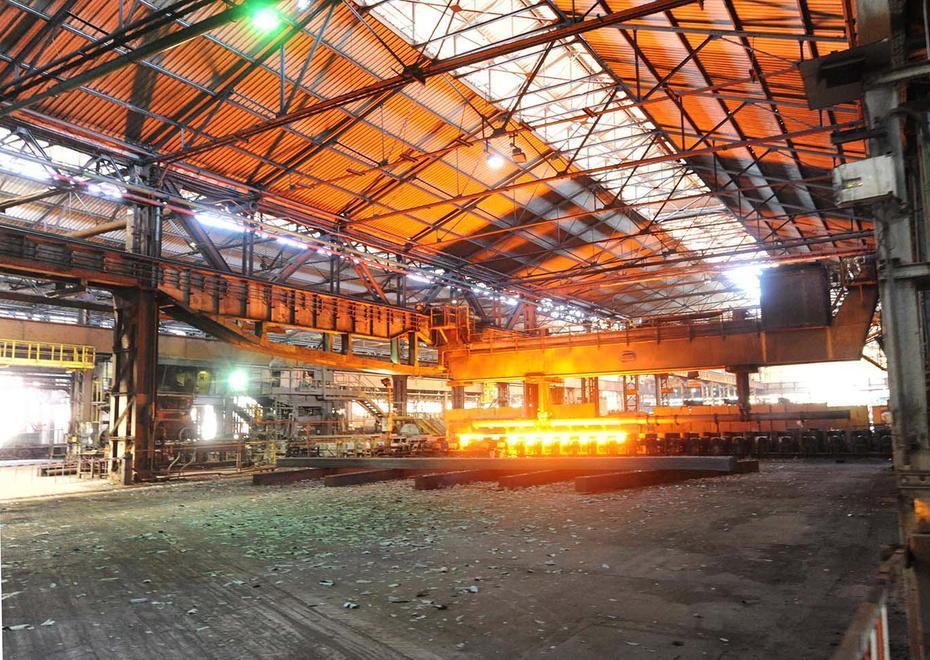 Aferpi paga il carico, a metà aprile lavoro per 180 dipendenti 