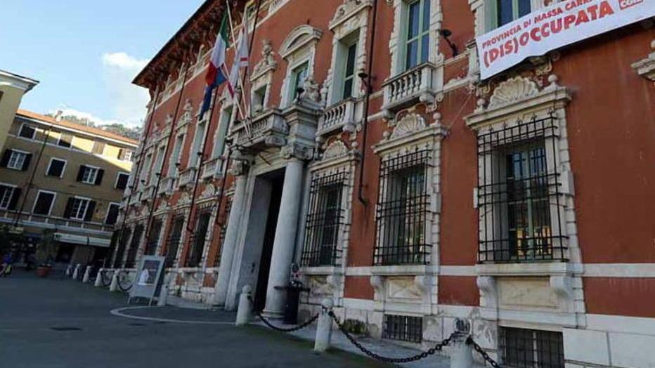 Sos della Provincia: non ci sono i soldi per strade e scuole
