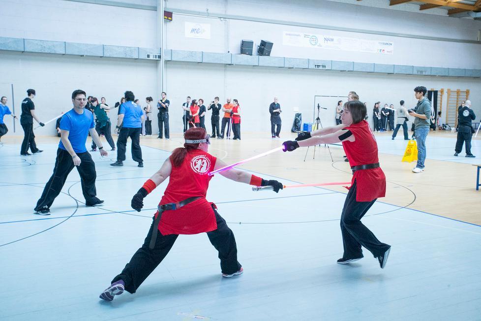 Modena, il torneo stile Guerre Stellari: le donne Jedi contro la violenza 