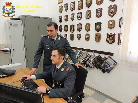 Imprenditori nei guai, «Nascondono l’ufficio per aggirare il Fisco» 