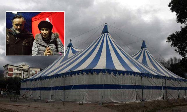 "Dalla Pergola... al circo": la Ricci prende in giro il teatro di Massa, poi le scuse - Video 