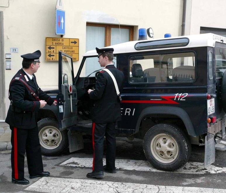 In sella a un ciclomotore rubato, trentenne denunciato