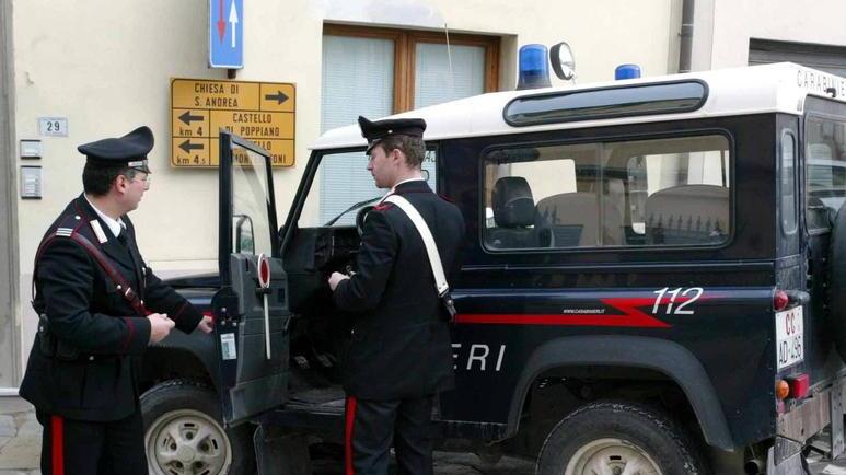 In sella a un ciclomotore rubato, trentenne denunciato