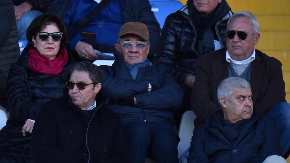 «Sono pronto a ritirare la squadra»