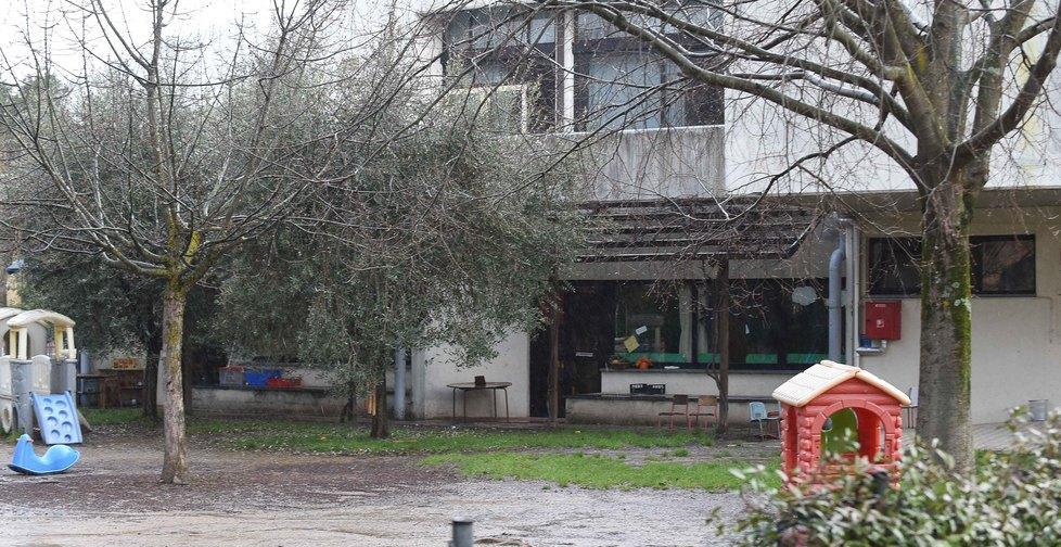 Acqua dal tetto e spazi inadeguati 