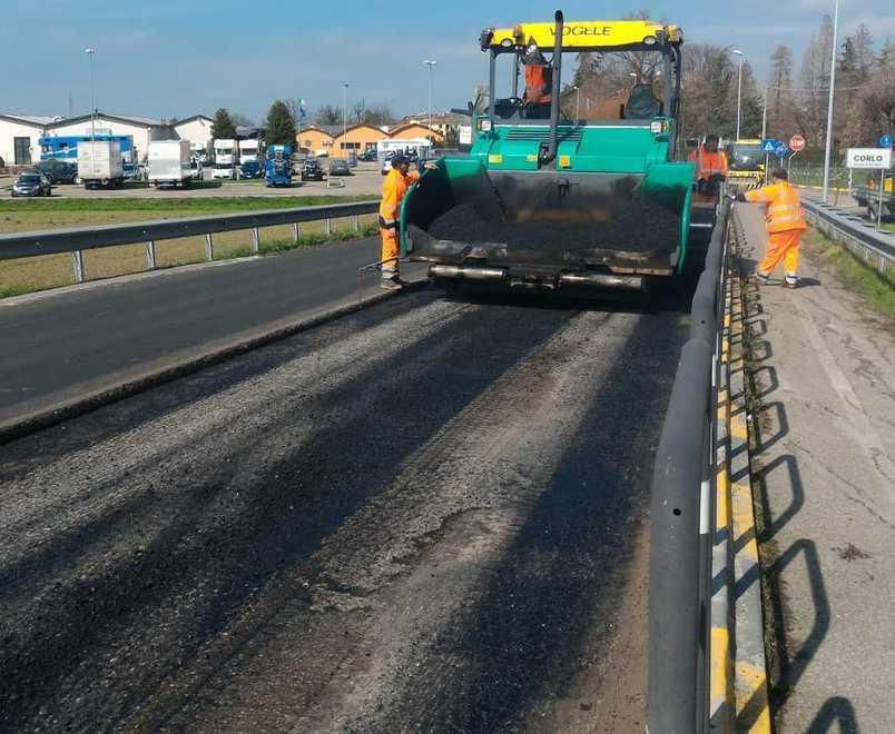 Strade, 600mila euro per rifarle 